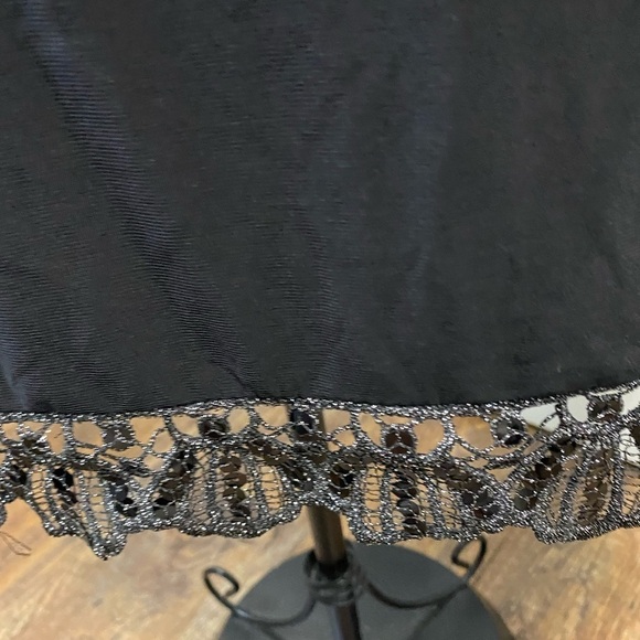 Tiana B size 16 elegant‎ black 3/4 sleeve dress with sequin trim stretch comfy - Picture 9 of 10